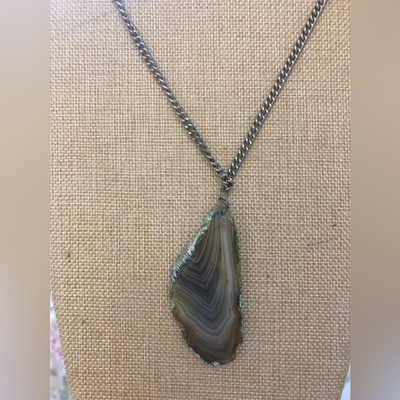 Sliced Agate Slab Pendant Necklace - Picture 7 of 9